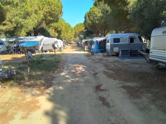 kum-otel-karavan-camping-eceabat